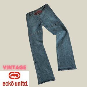 Vintage y2k ecko ulimited tramp stamp low waisted bootcut denim jeans (S-M)